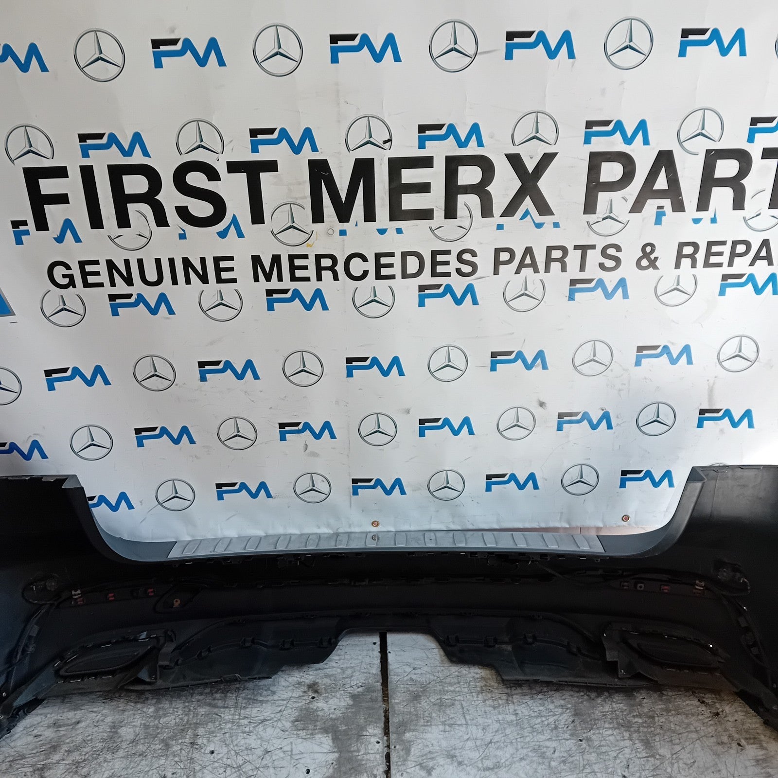 MERCEDES E-CLASS W213 ESTATE REAR BUMPER 2016 A2138852225 GREY COMPLETE FMX103