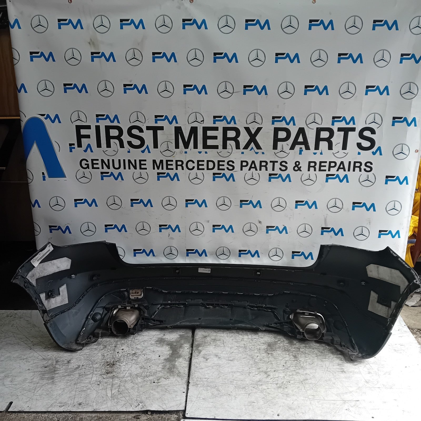 MERCEDES BENZ GLA X156 REAR BUMPER BLACK 2014-19 A1568802640 FMX75