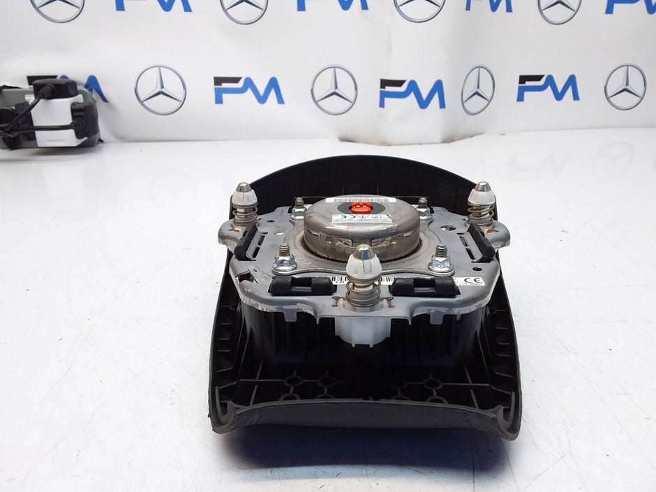 MITSUBISHI  OUTLANDER MK3 TG14A02001 STEERING WHEEL SRS AIRBAG FM00515
