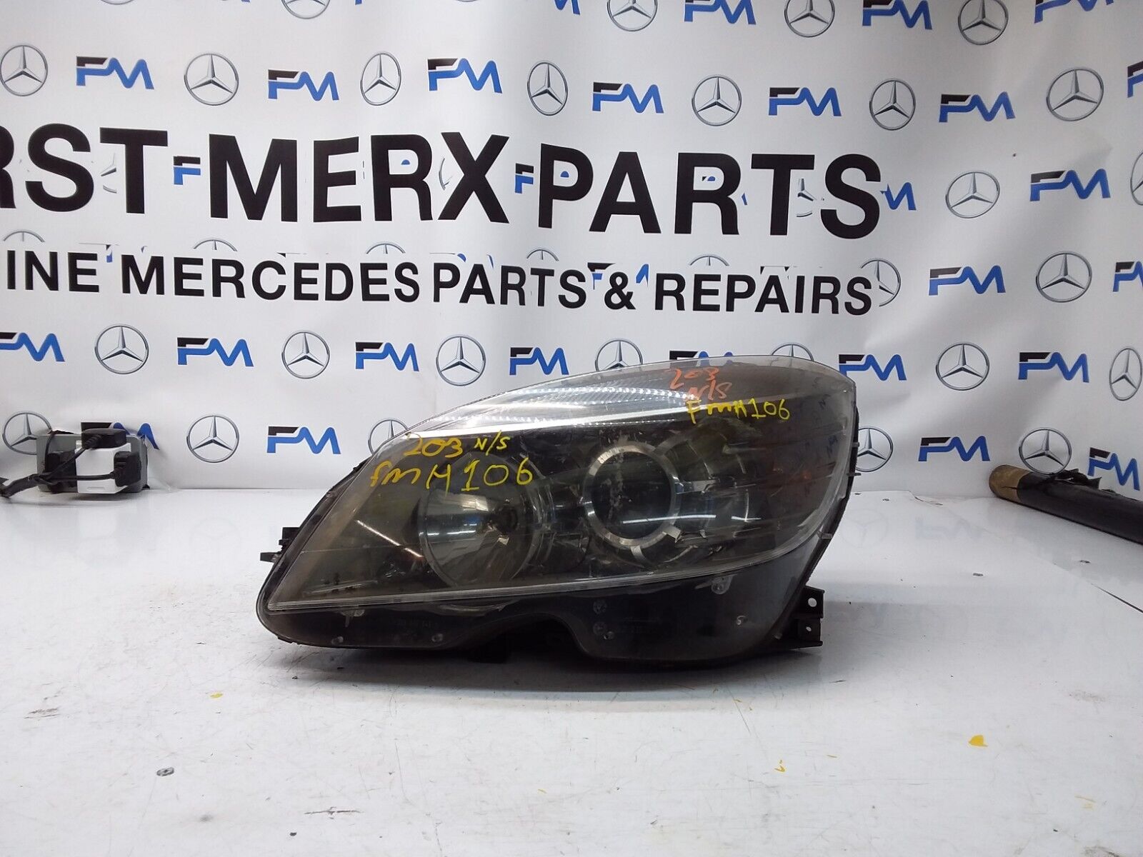 2008 MERCEDES C CLASS W203 W204 HEADLIGHT PRE FACELIFT PASSENGER NS FMH106