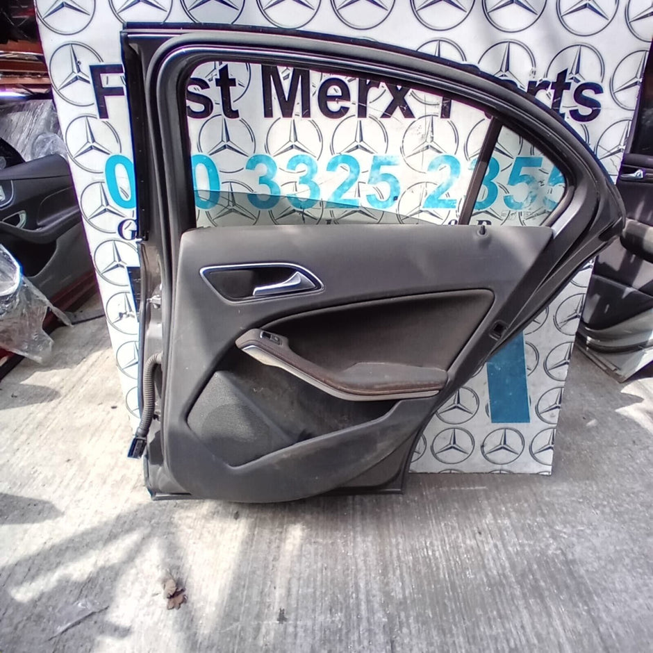 MERCEDES BENZ A-CLASS  W176  DRIVER SIDE REAR DOOR ( OFF SIDE REAR )