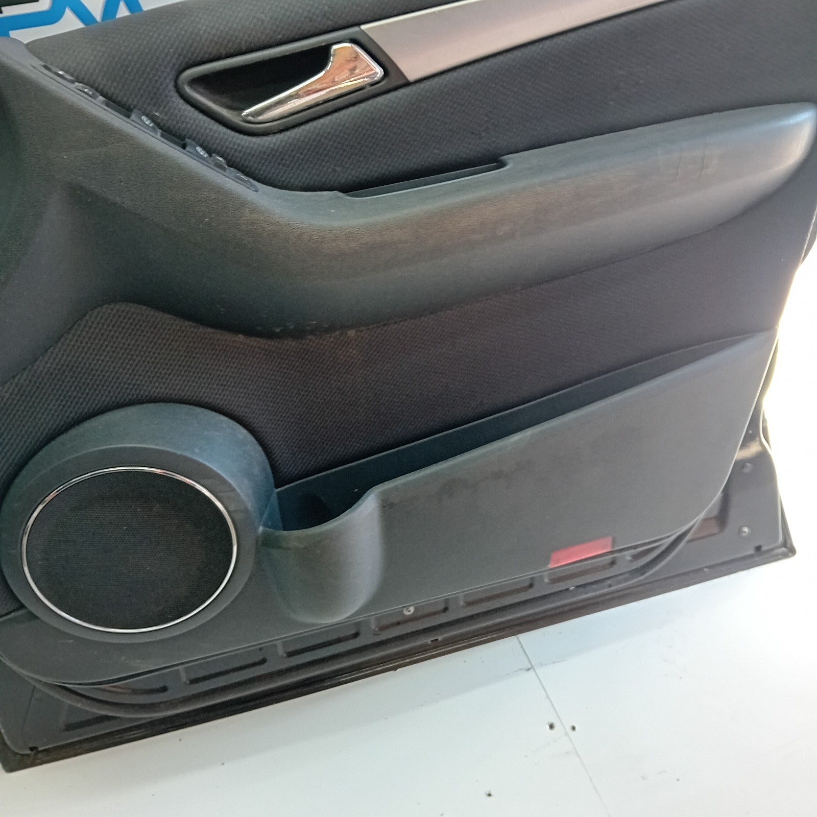MERCEDES BENZ B-CLASS  W245  DRIVER SIDE FRONT DOOR ( OFF SIDE FRONT ) FM01