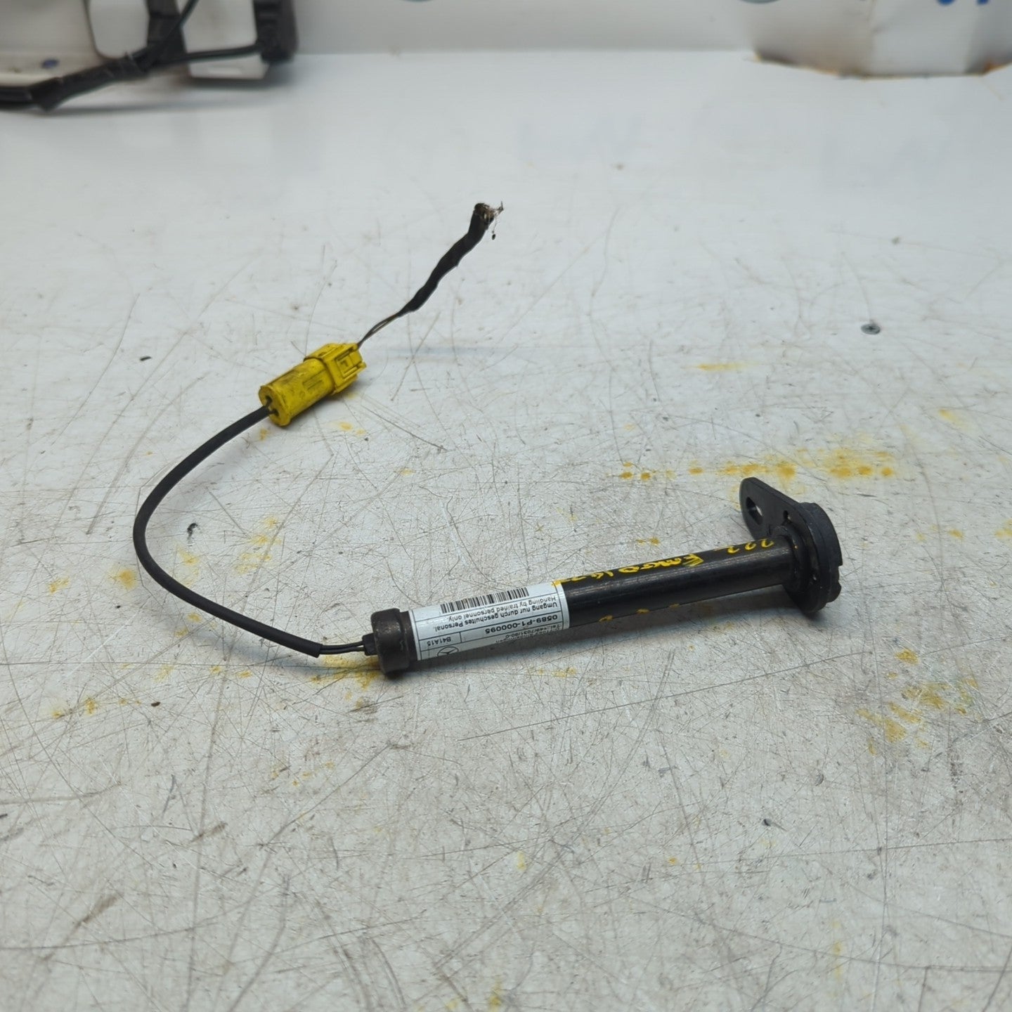 MERCEDES S CLASS W222 BONNET PEDESTRIAN ACTUATOR A2228870010 2014 FM001426