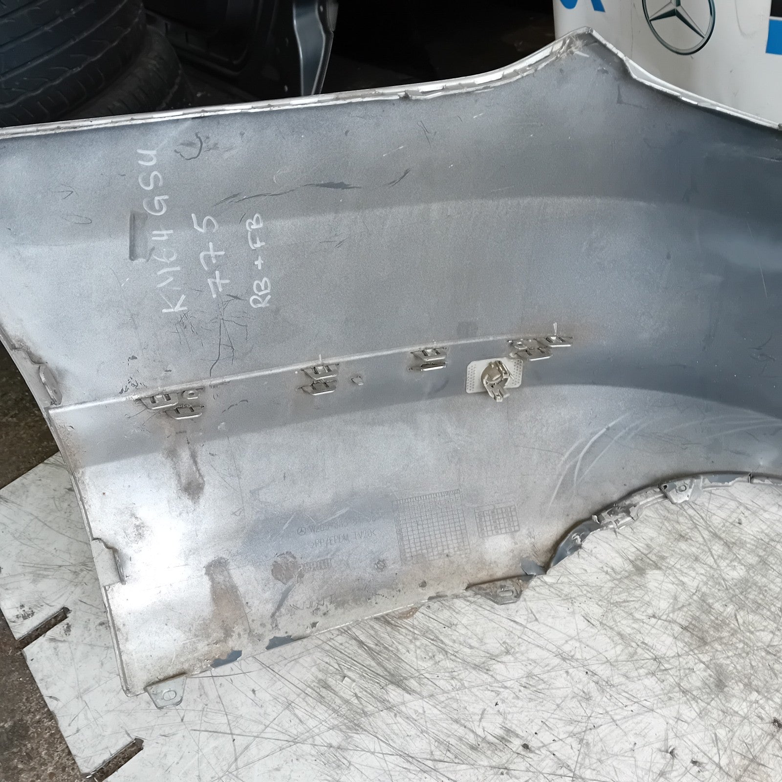 MERCEDES C-CLASS W205 SLN REAR BUMPER 2014 SILVER A2058850138 FMX44