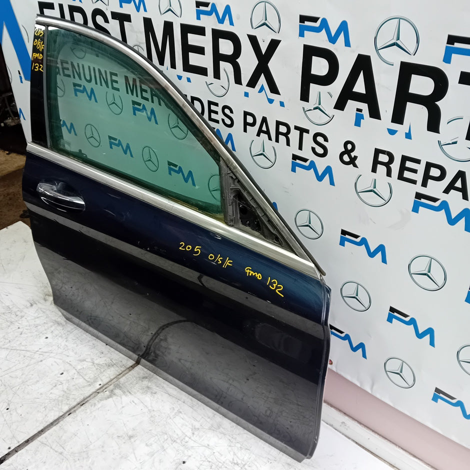 MERCEDES BENZ C-CLASS W205 DRIVER SIDE FRONT DOOR O/S/F  BLUE FMD132