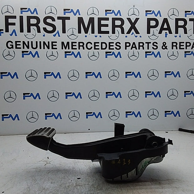 MERCEDES C-CLS W205 BRAKE PEDAL ASSEMBLY A2052920308 FMR294