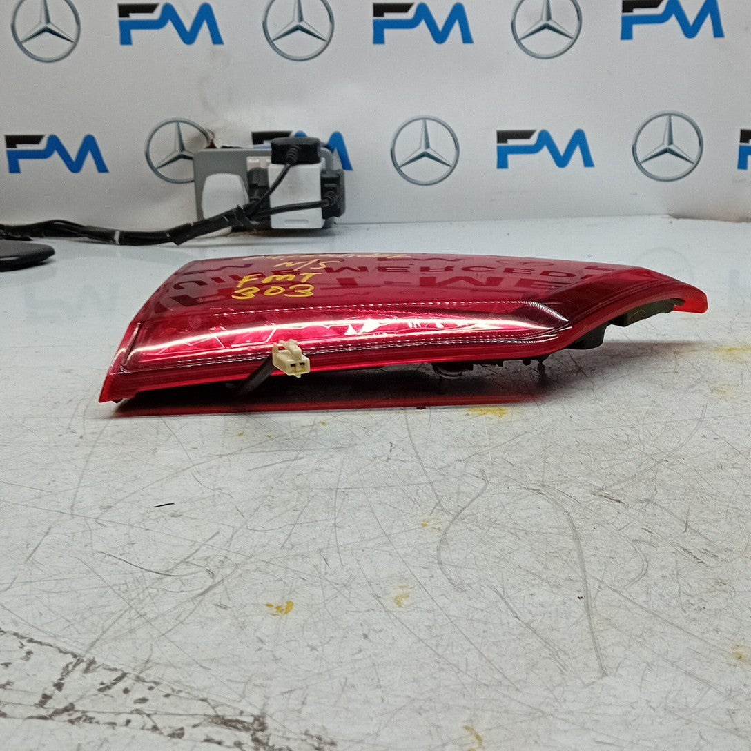 MITSUBISHI OUTLANDER MK3 PASSENGER SIDE LEFT REAR INNER TAIL LIGHT 2013 FMT303
