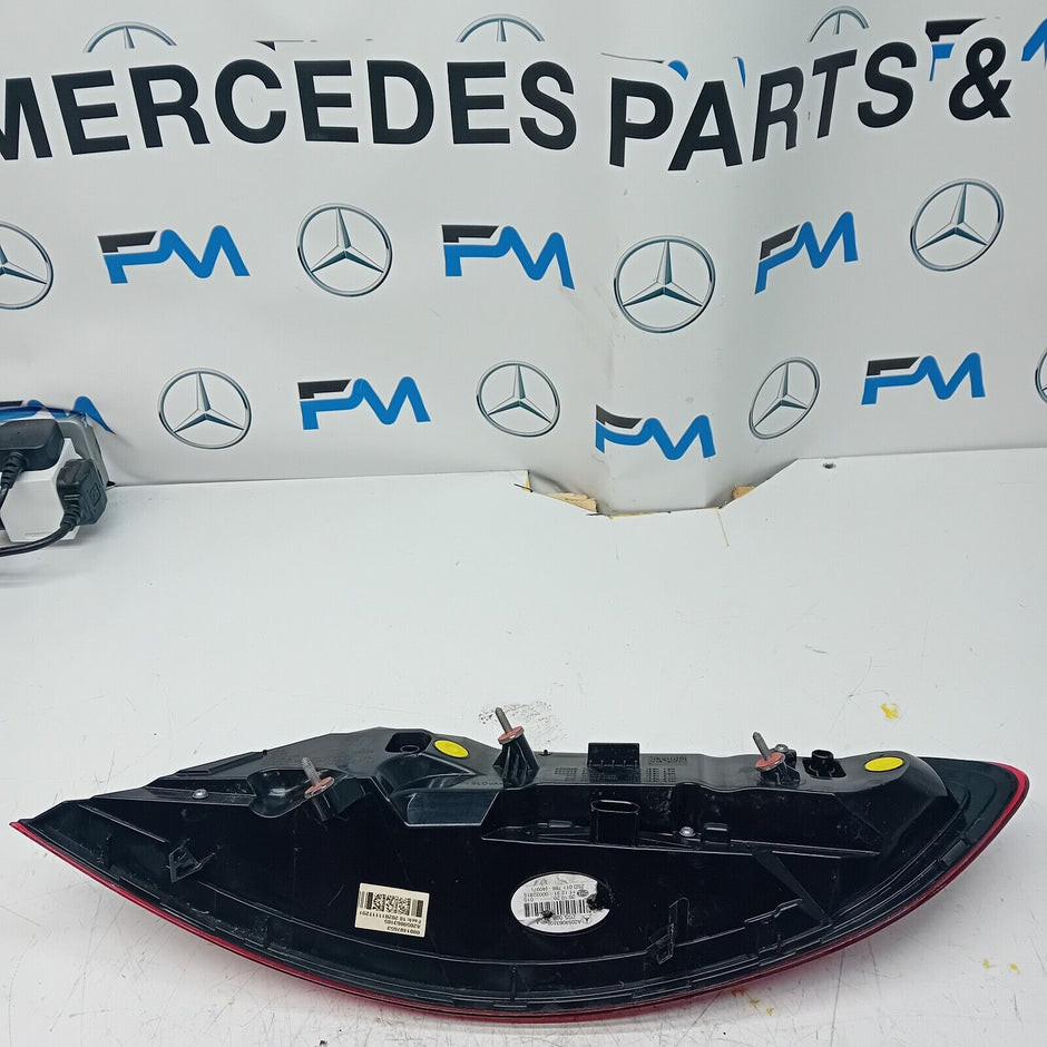 MERCEDES C-CLASS 2020 W205 COUPE REAR PASSENGER N/S TAIL LIGHT A2059063105 FMT35
