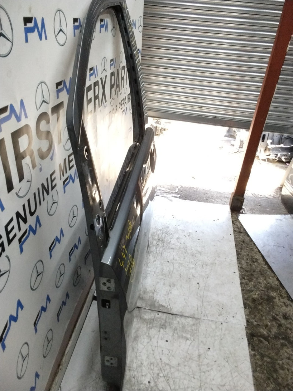 MERCEDES BENZ VITO W447 PASSENGER SIDE FRONT DOOR NSF GREY 2014 ON FMD319