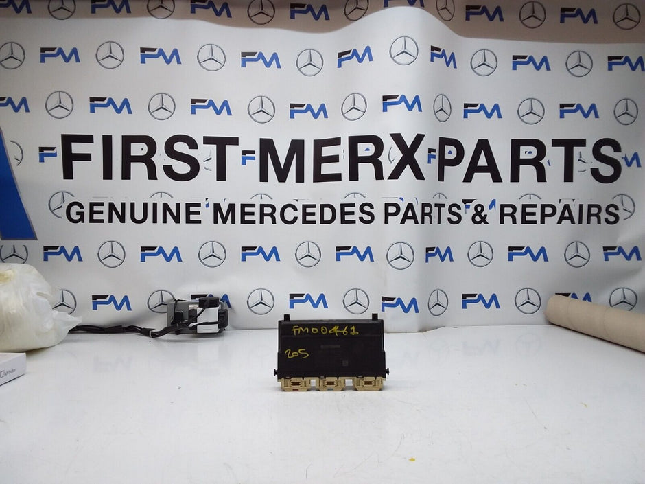 MERCEDES C-CLASS W205 FRONT RIGHT SEAT CONTROL MODULE A2059005122 FM00461
