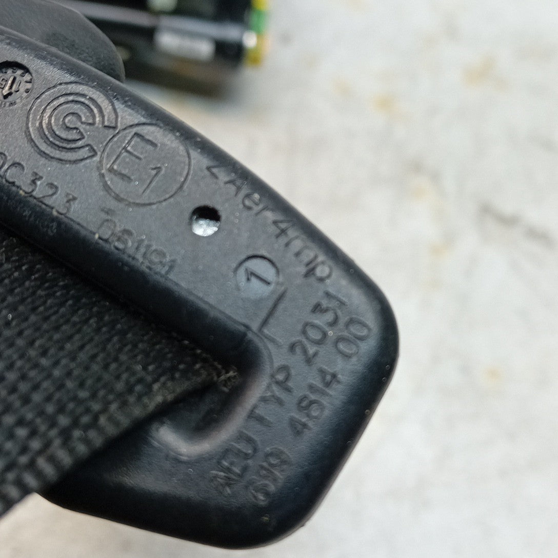 MERCEDES E-CLASS W212 SEAT BELT FRONT LEFT PASSENGER SIDE NSF A2128600786 FMS475