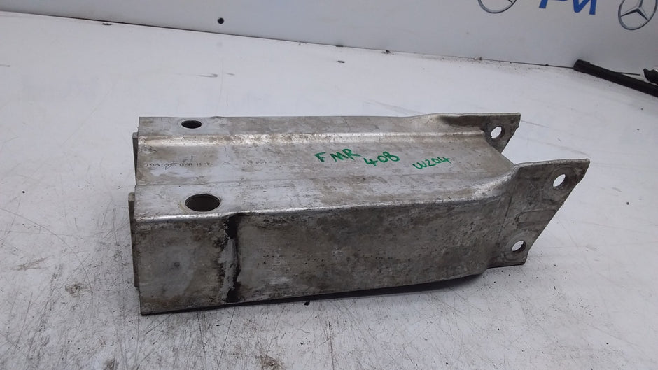 MERCEDES BENZ  C-CLASS W204 LEFT SIDE FRONT CRASH BAR SUPPORT A2046201195 FMR408