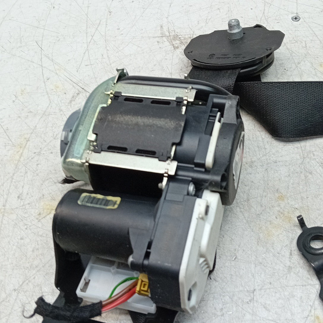 MERCEDES E-CLASS W212 SEAT BELT FRONT LEFT PASSENGER SIDE NSF A2128600786 FMS475