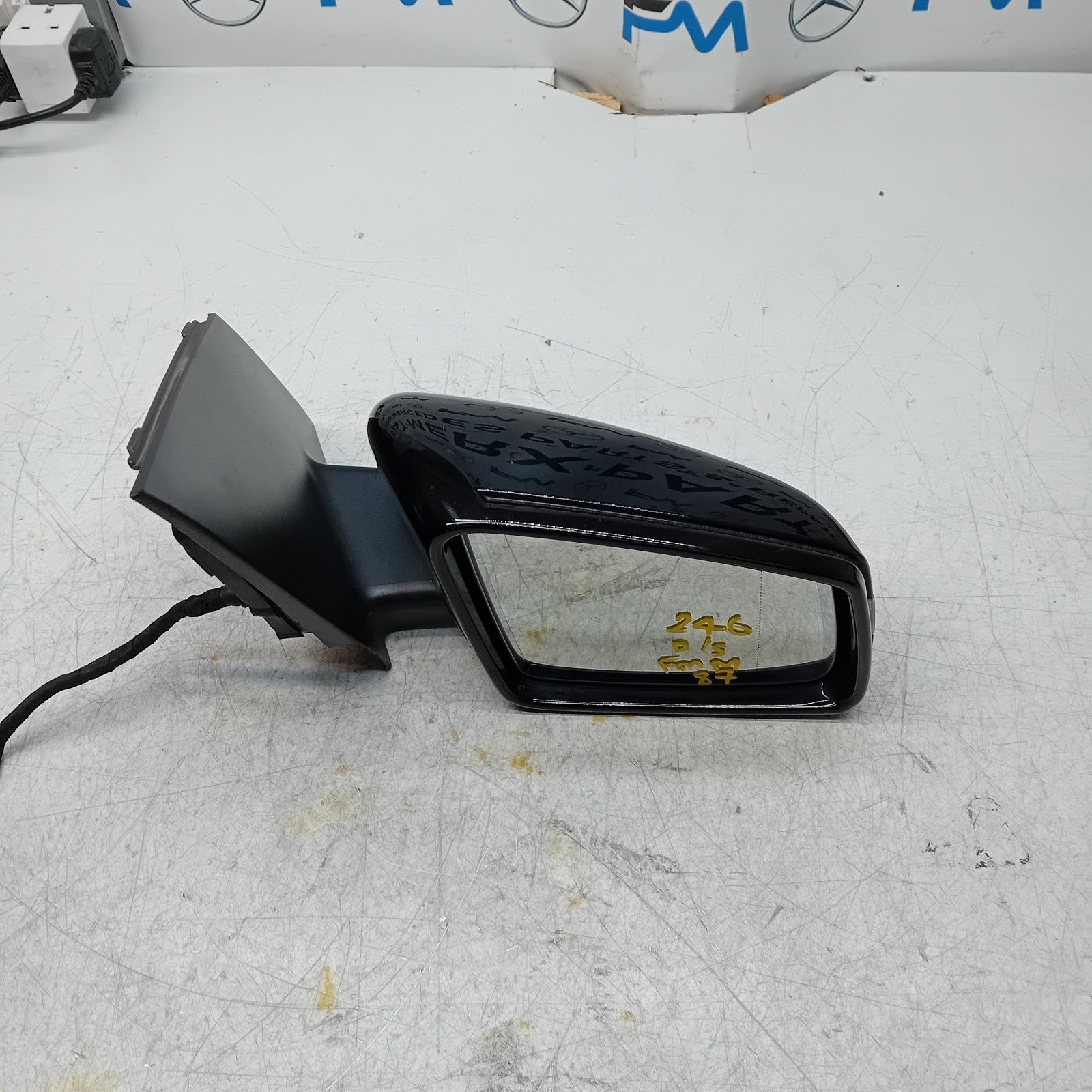 MERCEDES BENZ B-CLASS W246 DRIVER WING MIRROR OS BLACK  FMM87