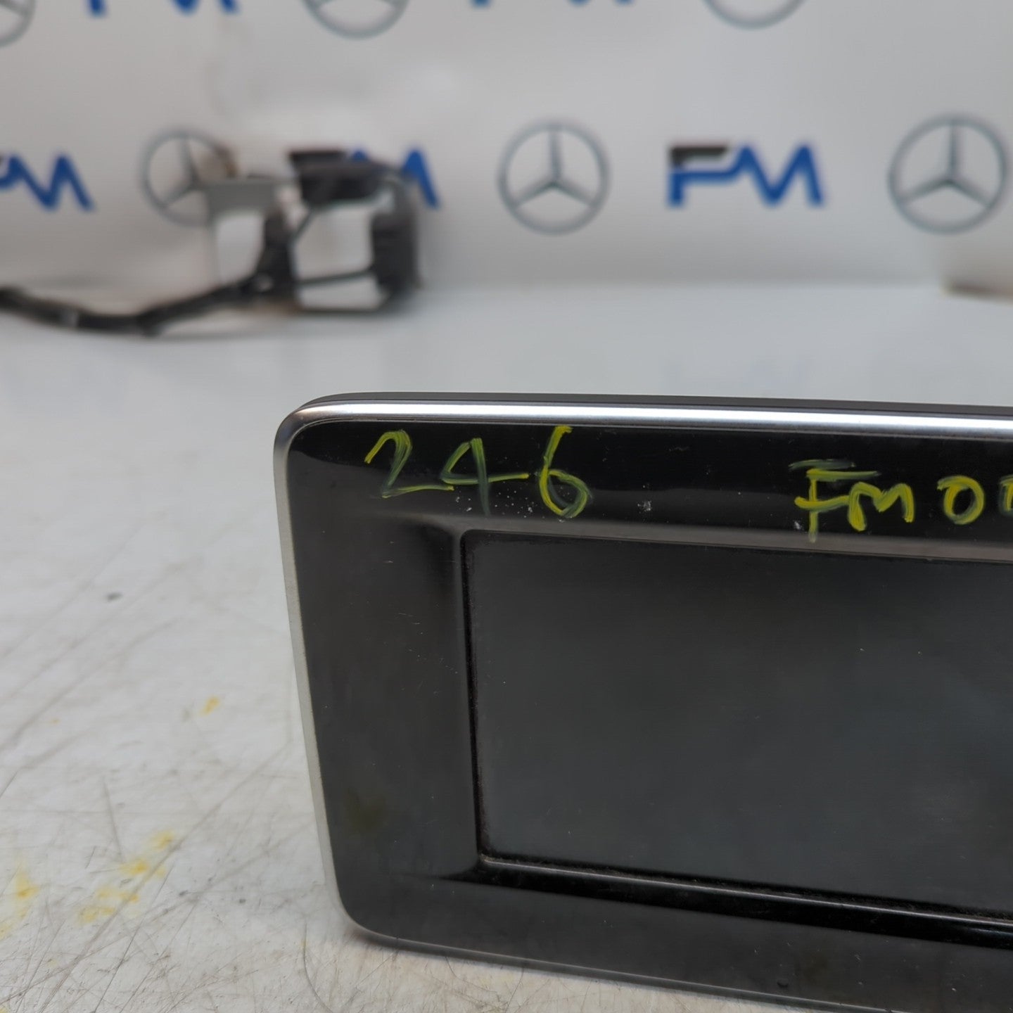 MERCEDES BENZ B-CLASS W246 DISPLAY SCREEN A2469001206  2012-2019 ON FM001364