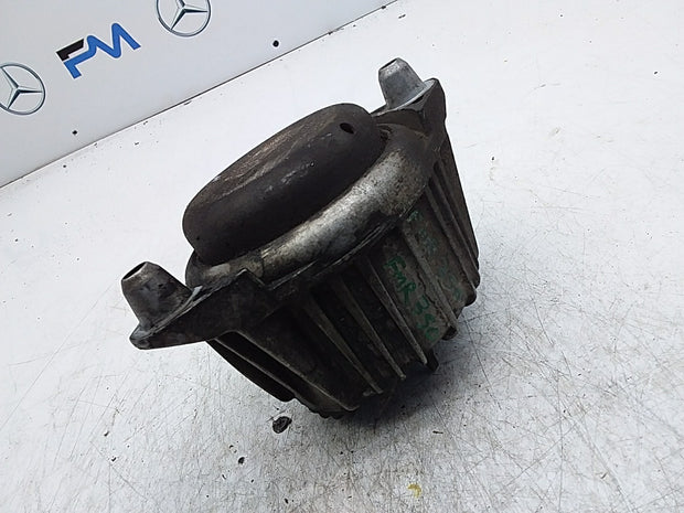 MERCEDES BENZ  E-CLASS  W212  ENGINE MOUNT LEFT NS A2122404117 FMR350