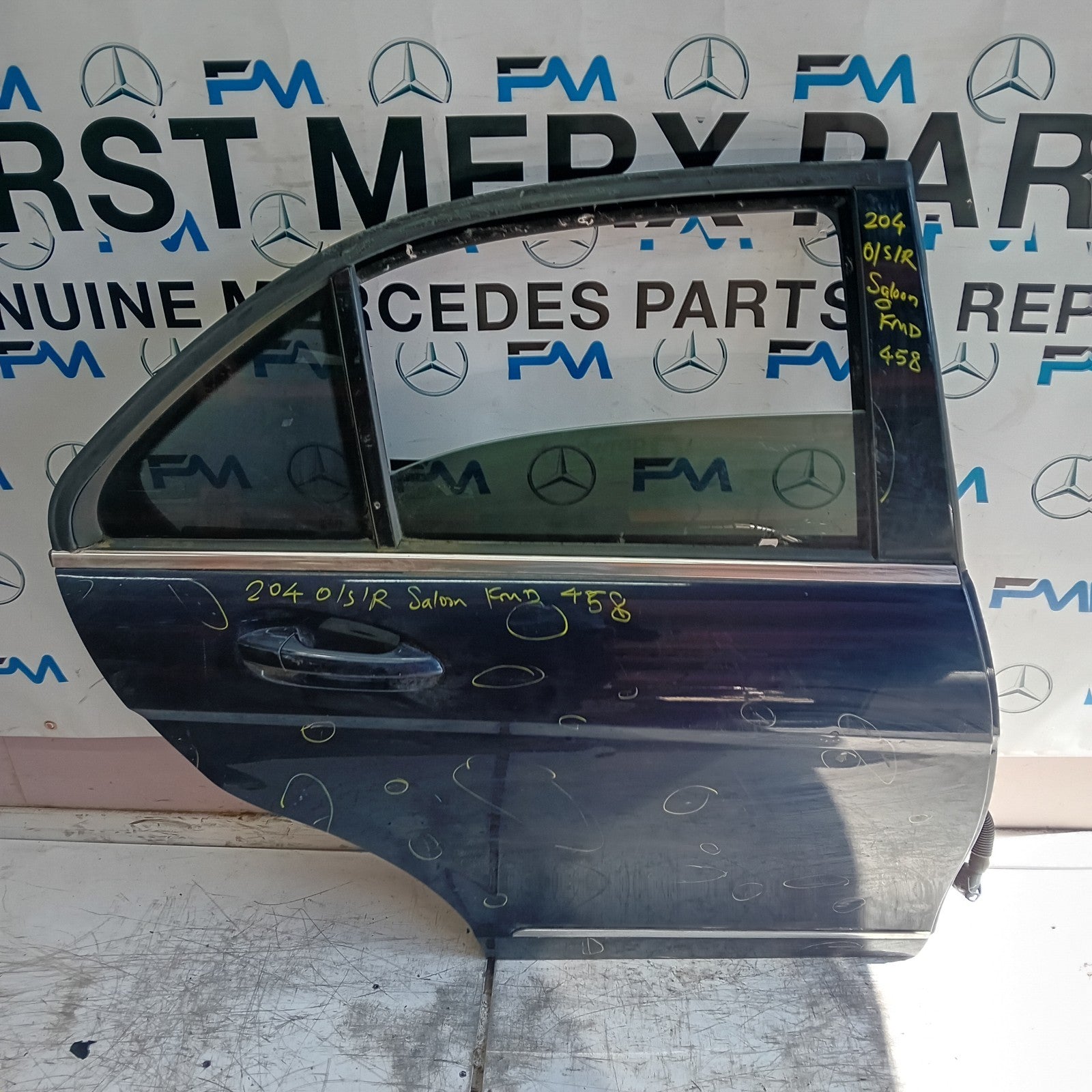 MERCEDES C-CLASS W204 SLN DRIVER REAR DOOR OSR BLUE 2008-14 COMPLETE FMD458