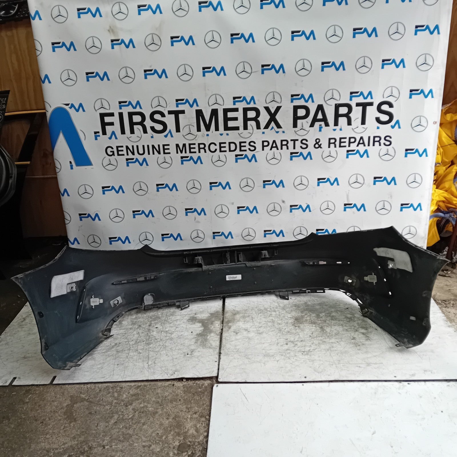 MERCEDES BENZ C-CLASS W205 COUPE REAR BUMPER 2015 BLACK COMPLETE FMX63