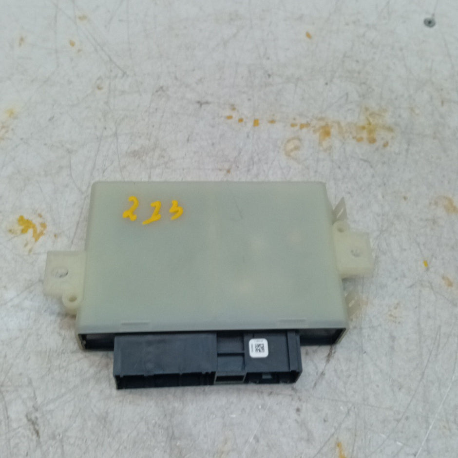 MERCEDES E-CLASS W213 ADBLUE SCR CONTROL UNIT EGR ECU A0009007604 FM001284