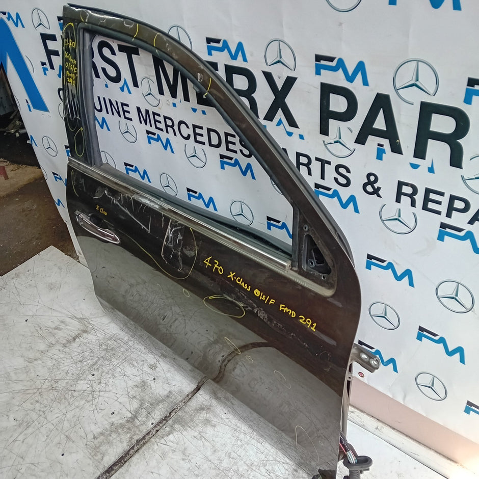 MERCEDES X-CLASS W470 DRIVER SIDE FRONT DOOR OSF BROWN 2017-20 COMPLETE FMD291