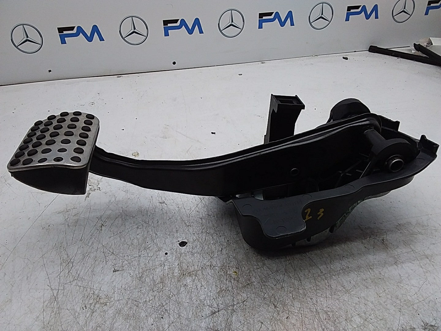 MERCEDES C-CLS W205 BRAKE PEDAL ASSEMBLY A2052920308 FMR294