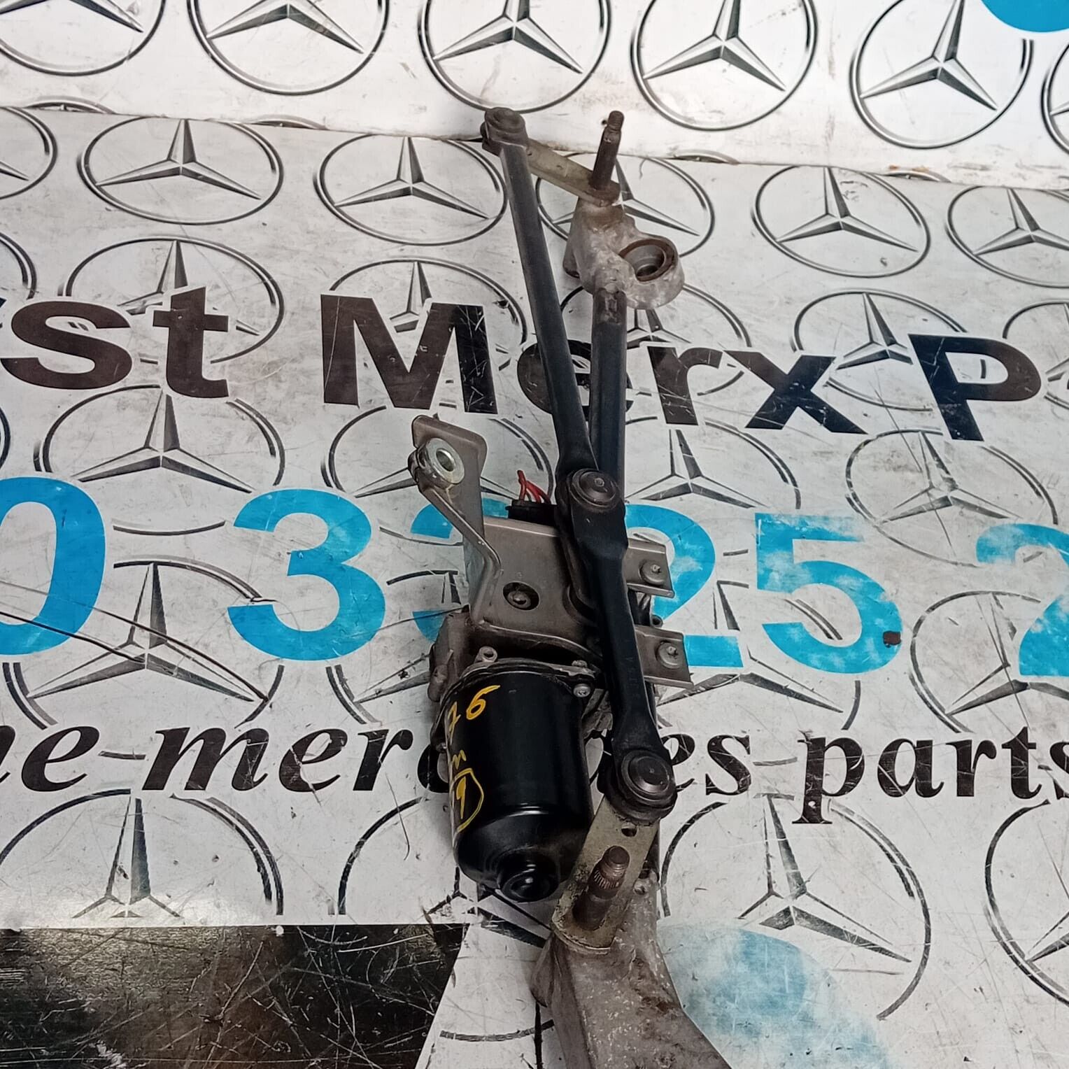 MERCEDES BENZ A-CLASS W176 WINDSCREEN WIPER MOTOR & LINKAGE A1769061900