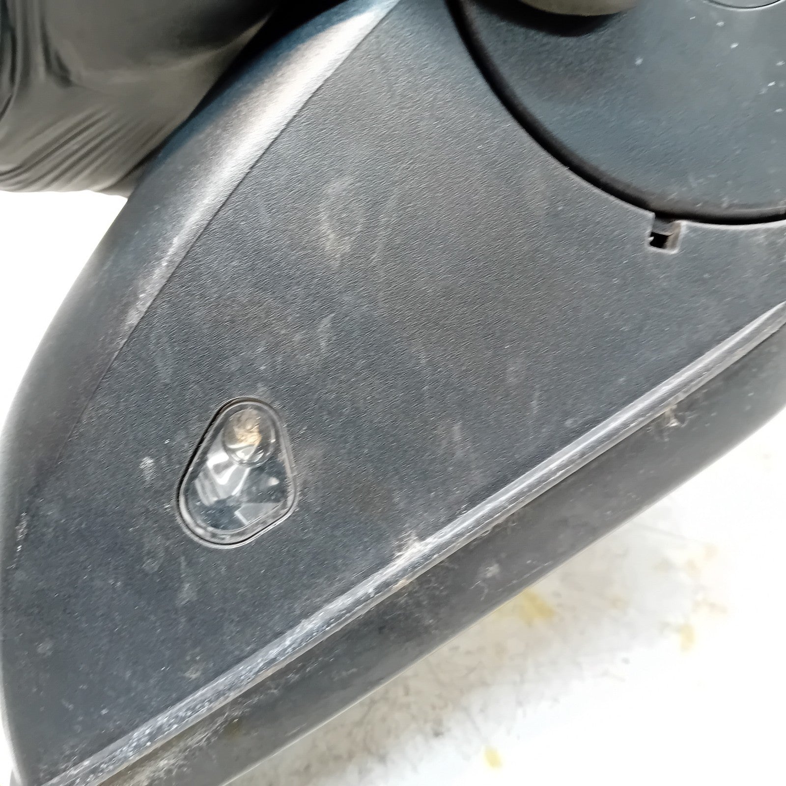 MERCEDES BENZ B-CLASS W246 DRIVER WING MIRROR OS BLACK  FMM87