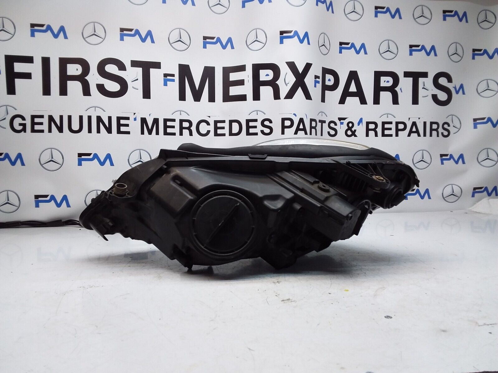 2009 Onwards MERCEDES E CLASS W212 HEADLIGHT LED  DRIVER OS A2128200461 FMH92