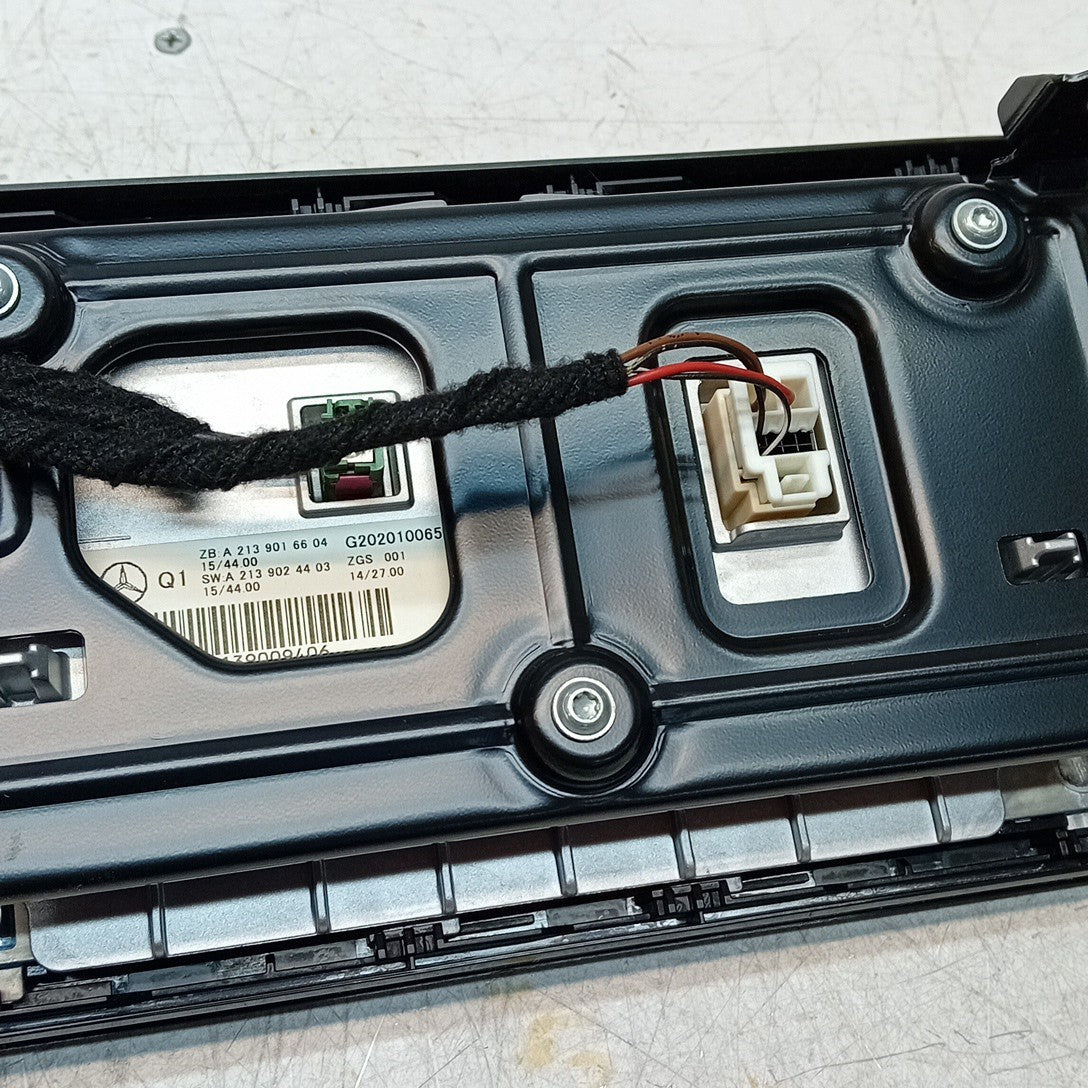 MERCEDES E-CLASS W213 SPEEDOMETER INSTRUMENT CLUSTER 2016 A2139009406 FM001223