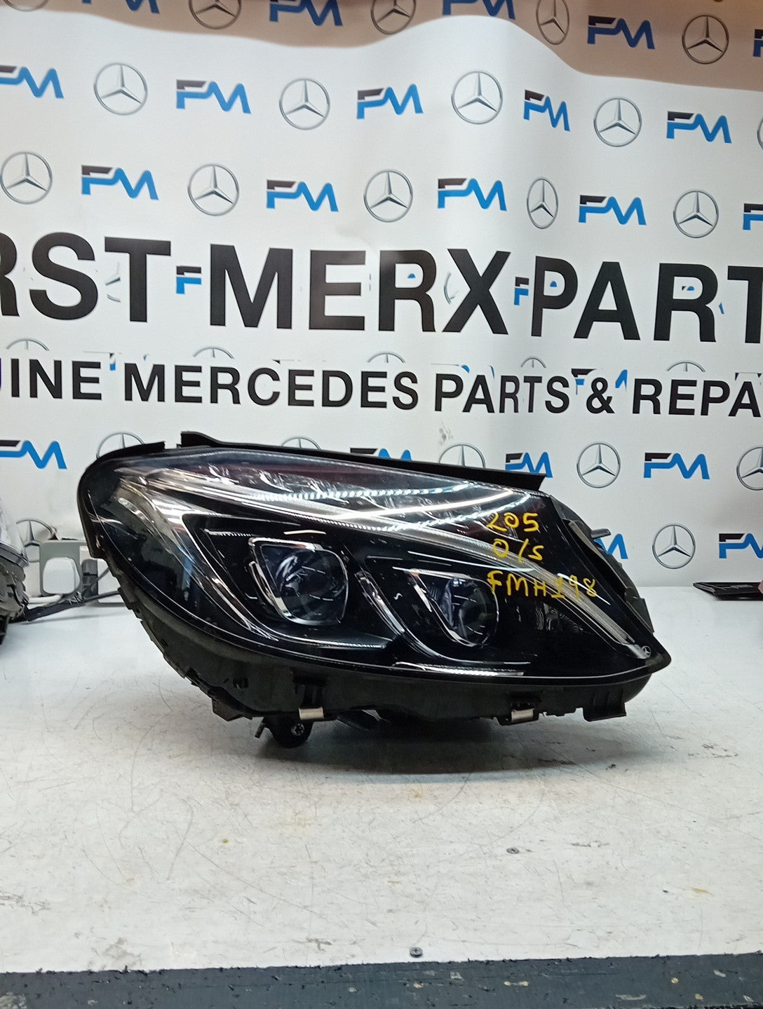 MERCEDES C-CLASS W205 HEADLIGHT DRIVER OS LEFT A2059068202 INTELLIGENT ...