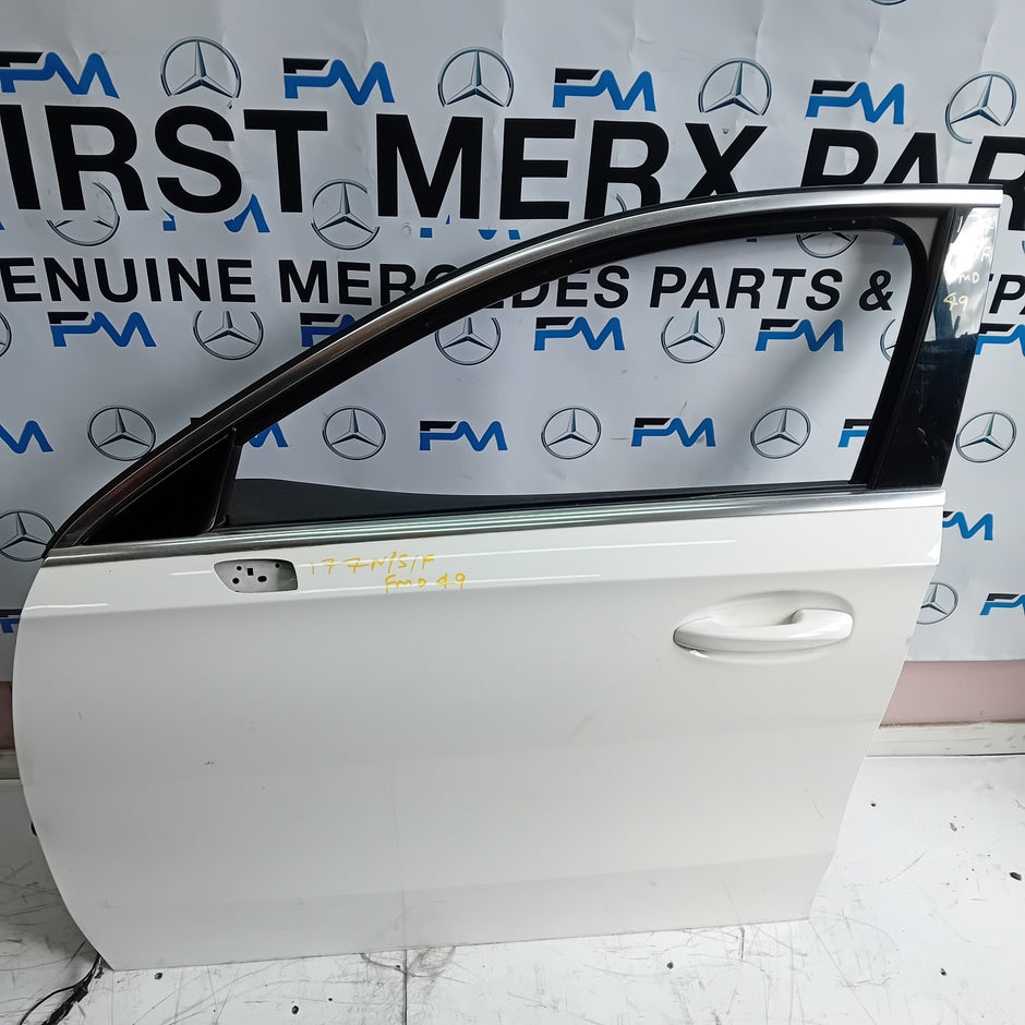 MERCEDES BENZ  A-CLASS W177 PASSENGER SIDE FRONT DOOR N/S/F COMPLETE WHITE FMD49