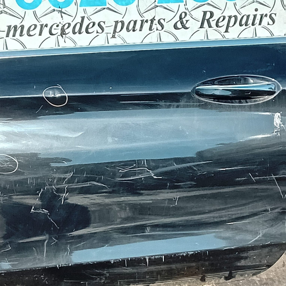 MERCEDES BENZ C-CLASS C205 COUPE PASSENGER SIDE DOOR ( NEAR SIDE )