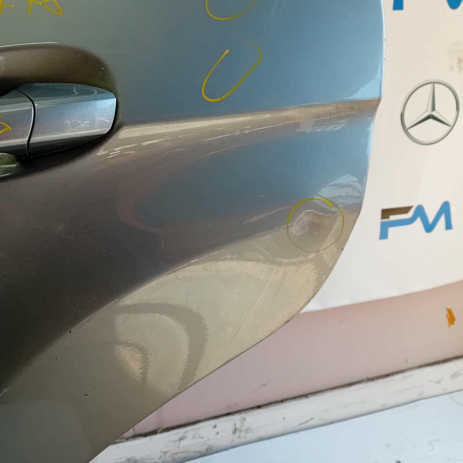MERCEDES BENZ  E-CLASS W212 SLN PASSENGER REAR DOOR NSR SILVER 2013 FMD478