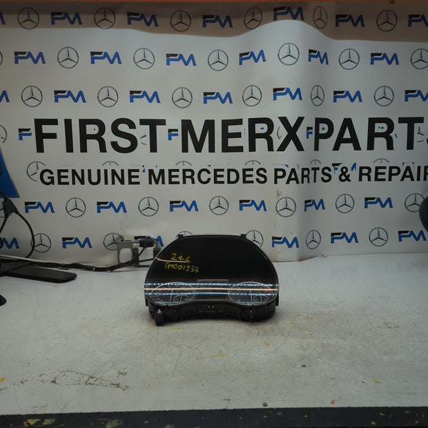 MERCEDES B-CLASS W246 SPEEDOMETER INSTRUMENT CLUSTER BLACK A2469006911 FM001357
