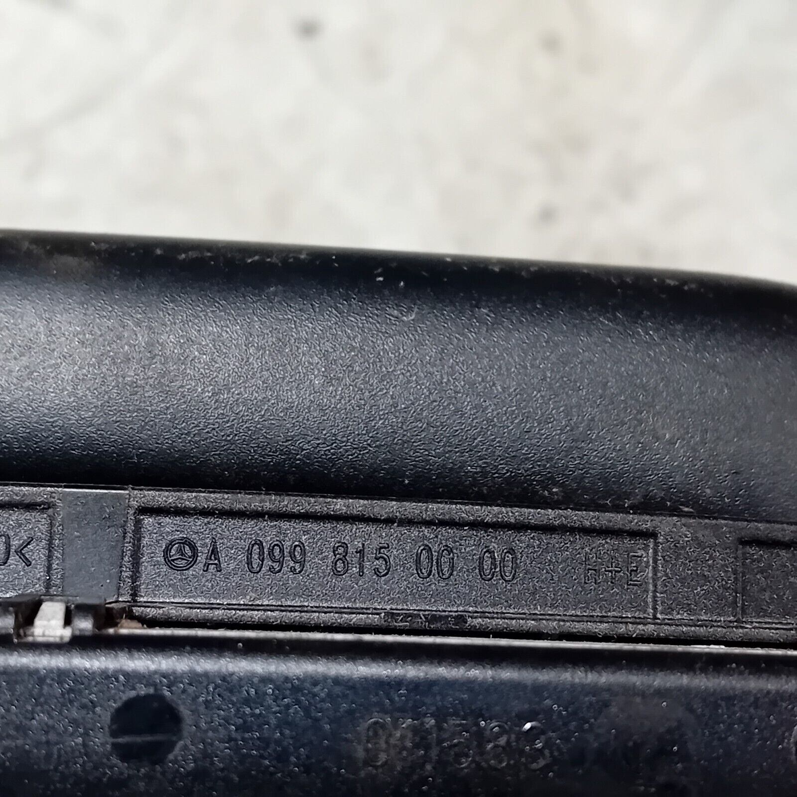 MERCEDES E CLASS W213 2017 ROOF GRAB HANDLE REAR LEFT PASSENGER SIDE A0998150000