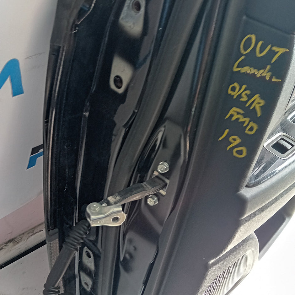 MITSUBISH OUTLANDER MK3 DRIVER SIDE REAR DOOR OSR BLACK 2013 COMPLETE FMD190