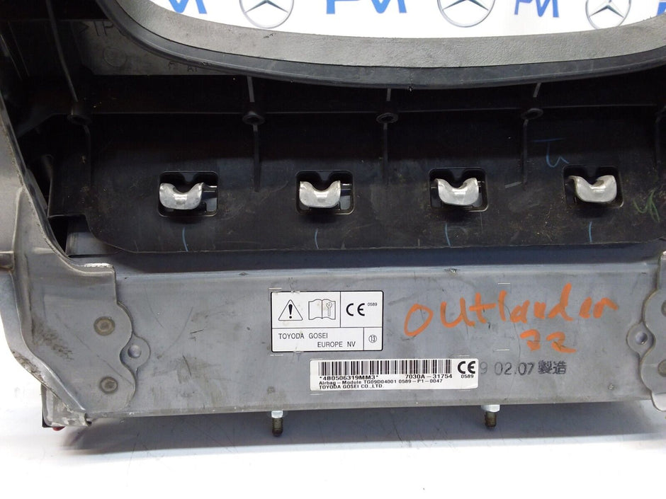 MITSUBISHI OUTLANDER MK3 KNEE AIR SRS BAG RIGHT DRIVER SIDE 7030A-31754 FM00309