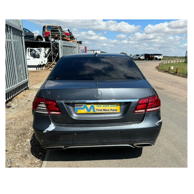 MERCEDES BENZ E-CLASS W212 BREAKING / AIR BAGS ( STEERING WHEEL, KNEE, ROOF )