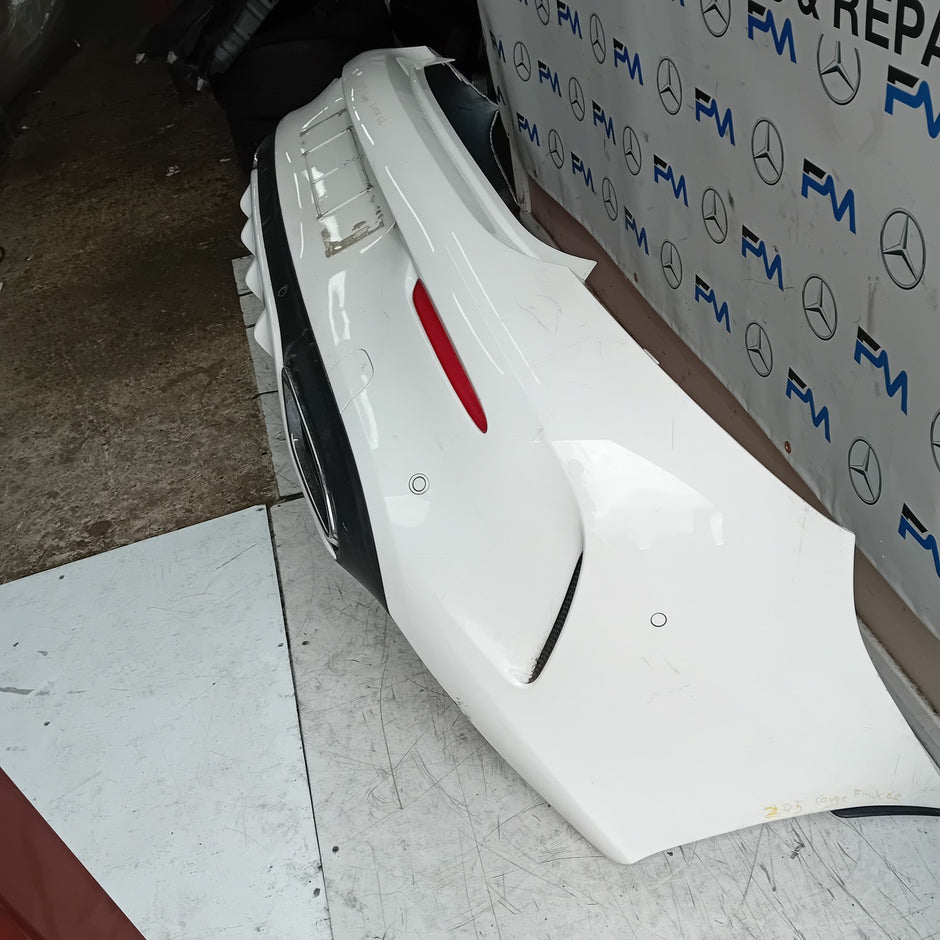 MERCEDES BENZ C-CLASS W205 COUPE REAR BUMPER 2015 WHITE COMPLETE FMX62