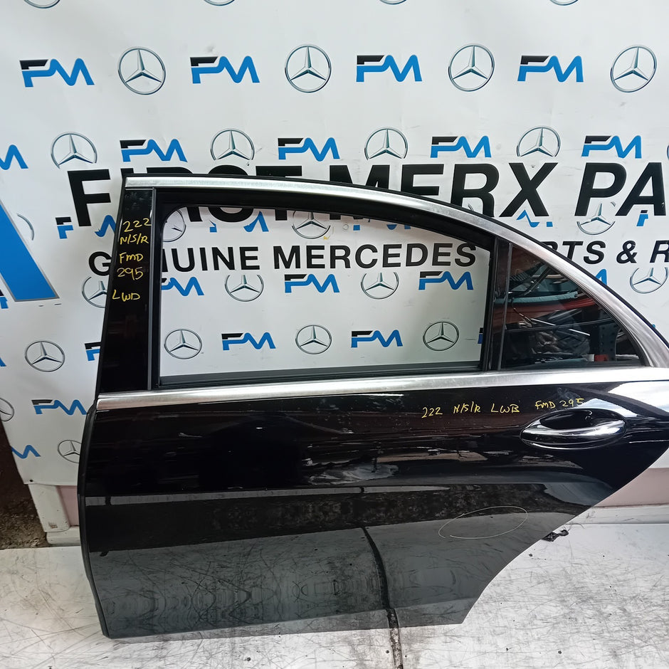 MERCEDES S-CLASS W222 SLN PASSENGER REAR DOOR NSR BLACK 2014 ON COMPLETE FMD295