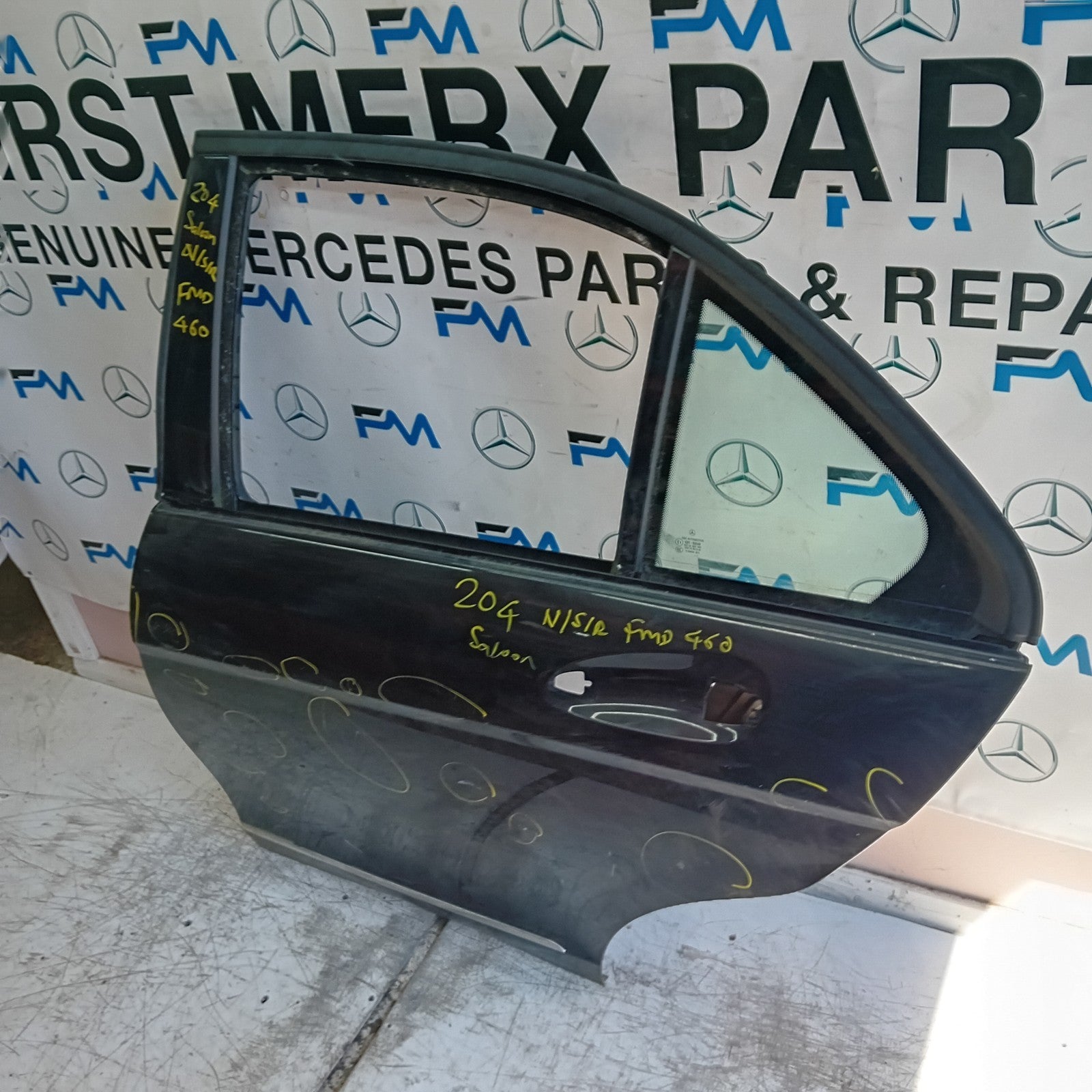 MERCEDES  BENZ  C-CLASS W204 SLN DRIVER REAR DOOR ISR BLUE 2008-14 FMD460