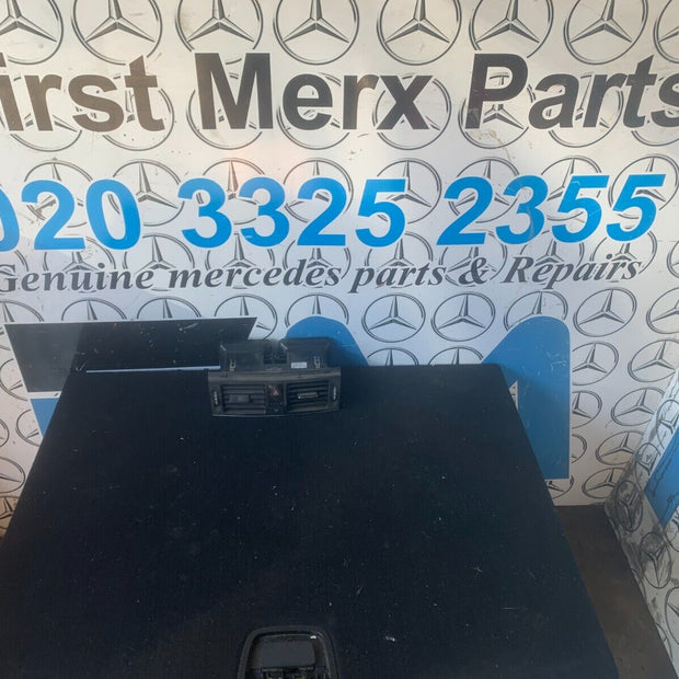 MERCEDES C CLASS W204 DASHBOARD CENTER AIR VENTS HAZARD BUTTON A2048304054