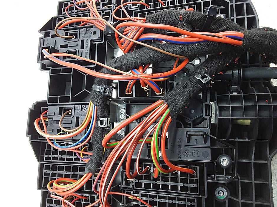 MERCEDES BENZ  A-CLASS W177  FUSE BOX A1779061102 FMR479