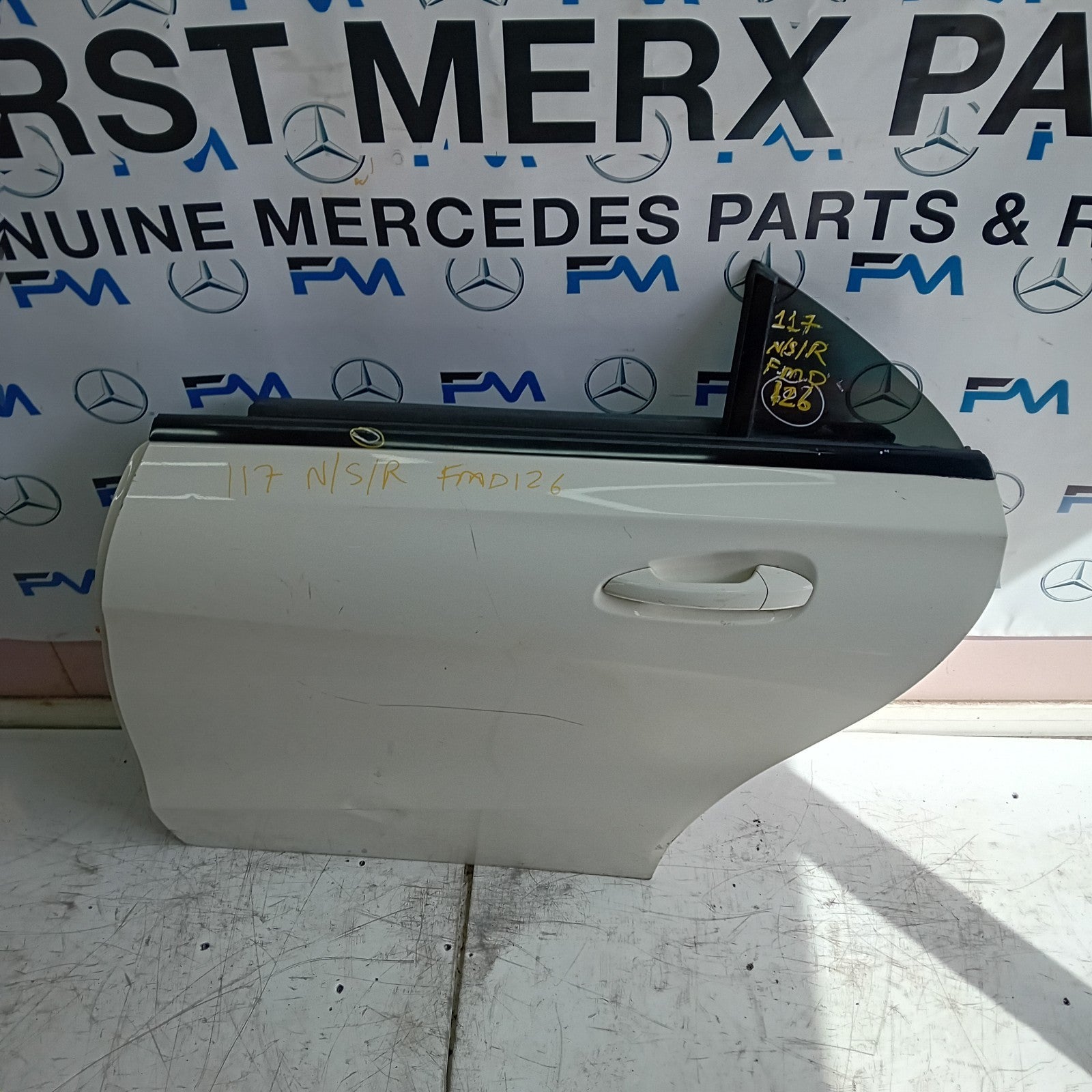 MERCEDES BENZ CLA W117 PASSENGER SIDE RESR DOOR N/S/R WHITE FMD126