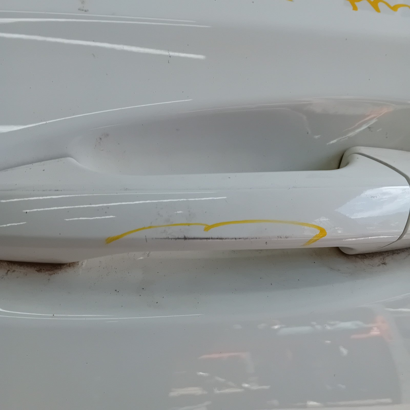MERCEDES BENZ  CLA W117 PASSENGER REAR DOOR NSR WHITE 2014 FMD473