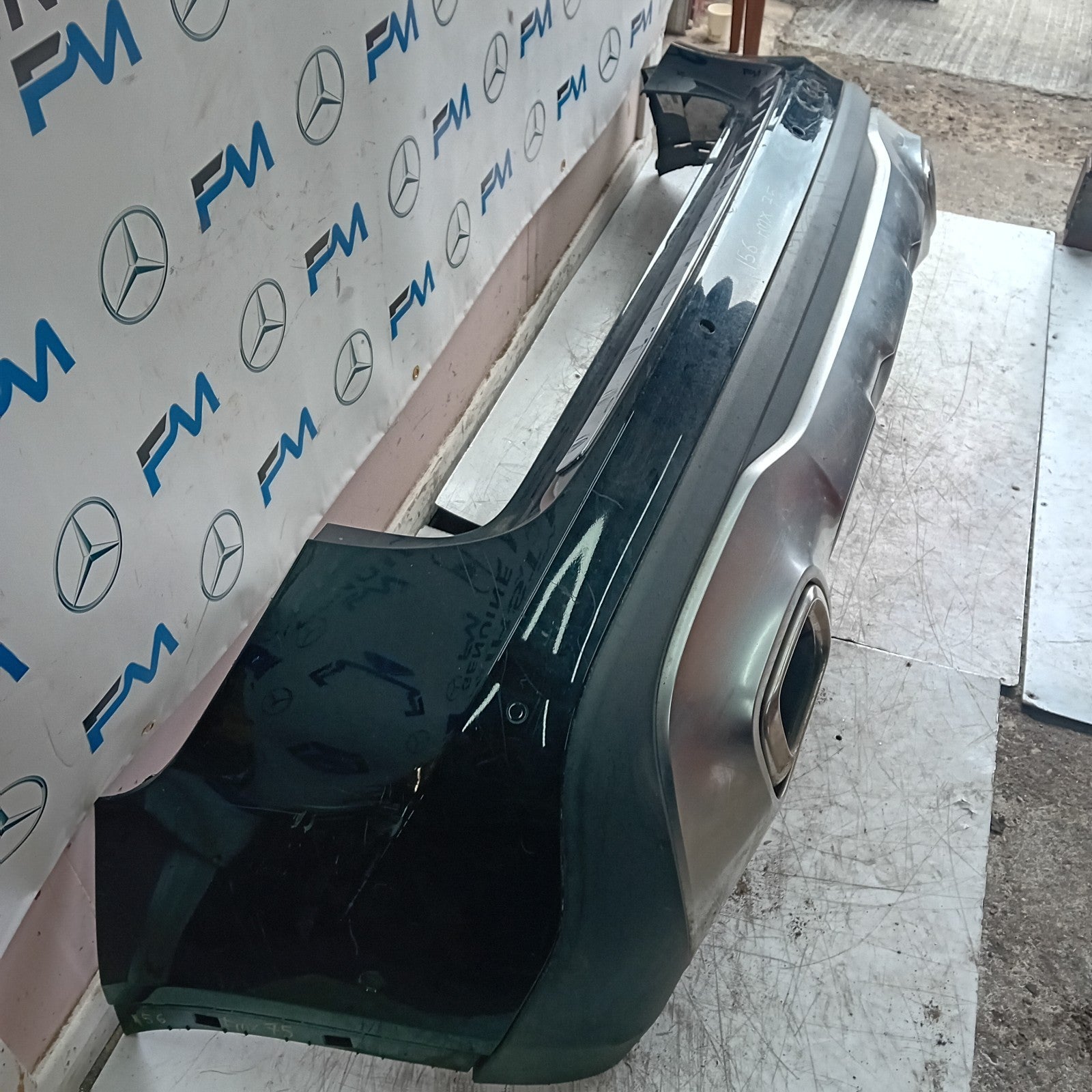 MERCEDES BENZ GLA X156 REAR BUMPER BLACK 2014-19 A1568802640 FMX75