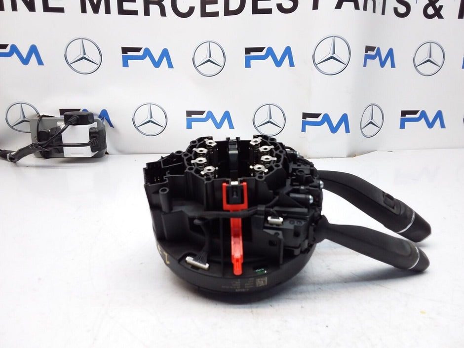 Mercedes  GLA W156 INDICATOR/WIPER GEAR SELECT + SQUIB  2014 FM00542