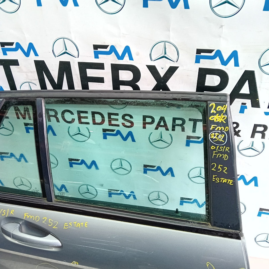 MERCEDES C-CLASS S204 EST DRIVER REAR DOOR OSR SILVER 2008-14 COMPLETE FMD252