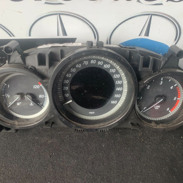 Mercedes C Class Instrument Cluster 2013 W204 C220 CDi Part No A2049005713