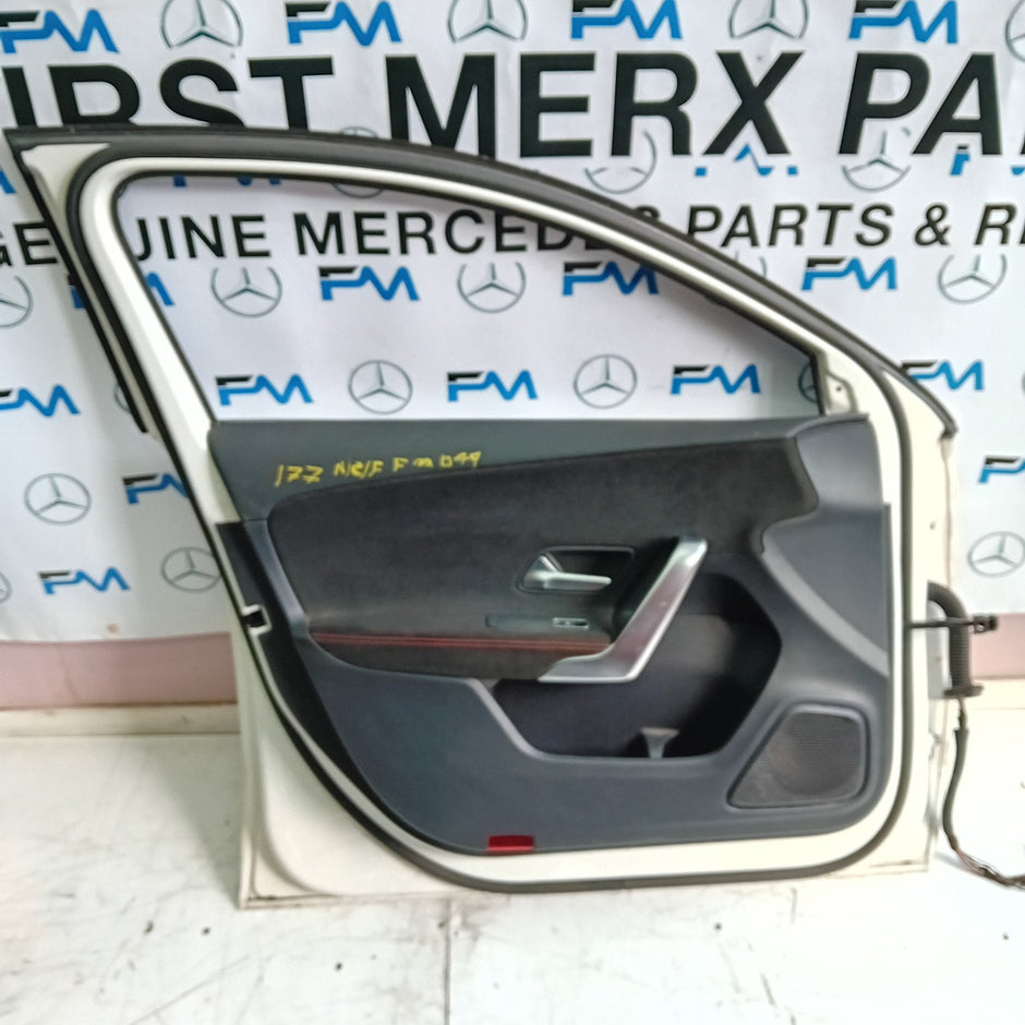 MERCEDES BENZ  A-CLASS W177 PASSENGER SIDE FRONT DOOR N/S/F COMPLETE WHITE FMD49